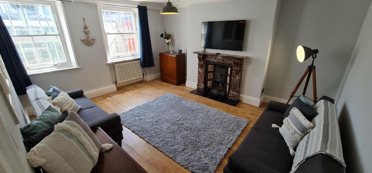 Diamond Harbour - Whole Huge Apartment - Wifi - Beach - Ramsgate Town Экстерьер фото