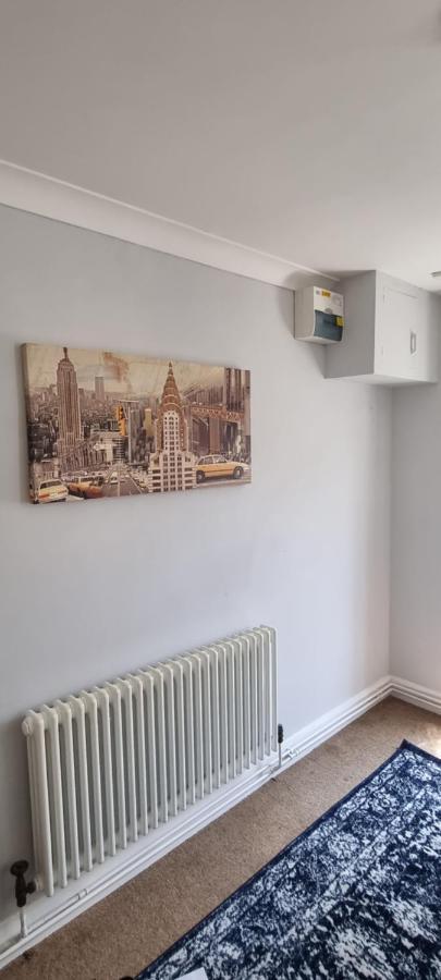 Diamond Harbour - Whole Huge Apartment - Wifi - Beach - Ramsgate Town Экстерьер фото